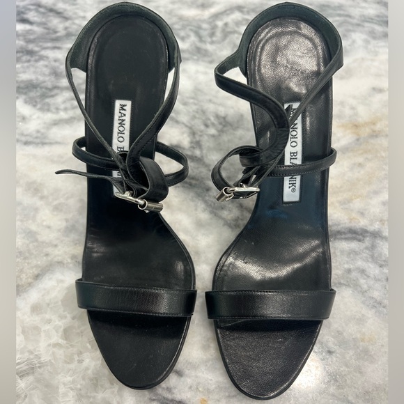 Manolo Blahnik Trampa in kid black - Picture 1 of 6